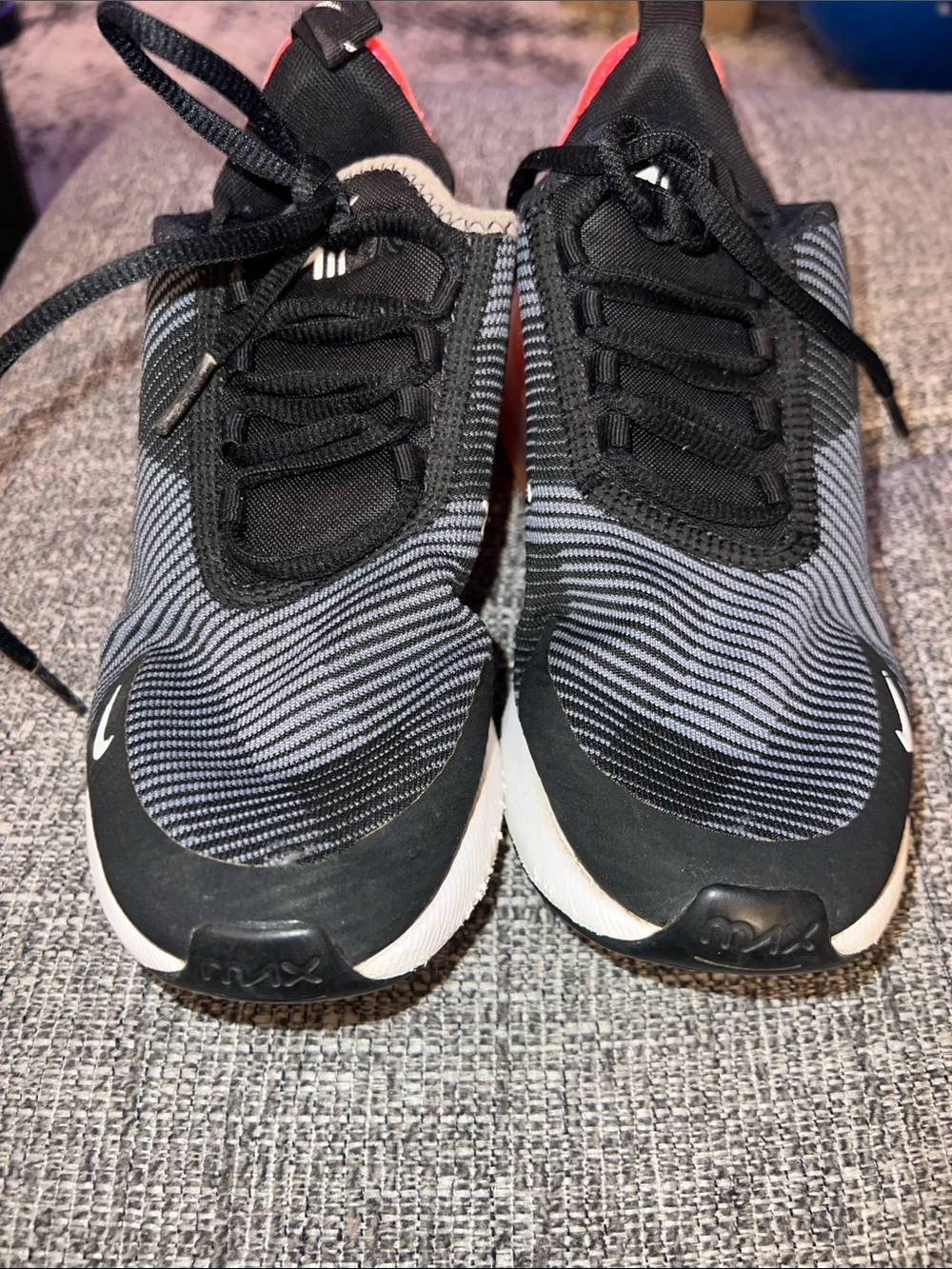 Nike Kids Black, White & hot pink Athletic Sneakers